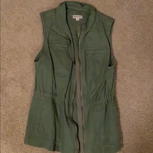 Army green vest